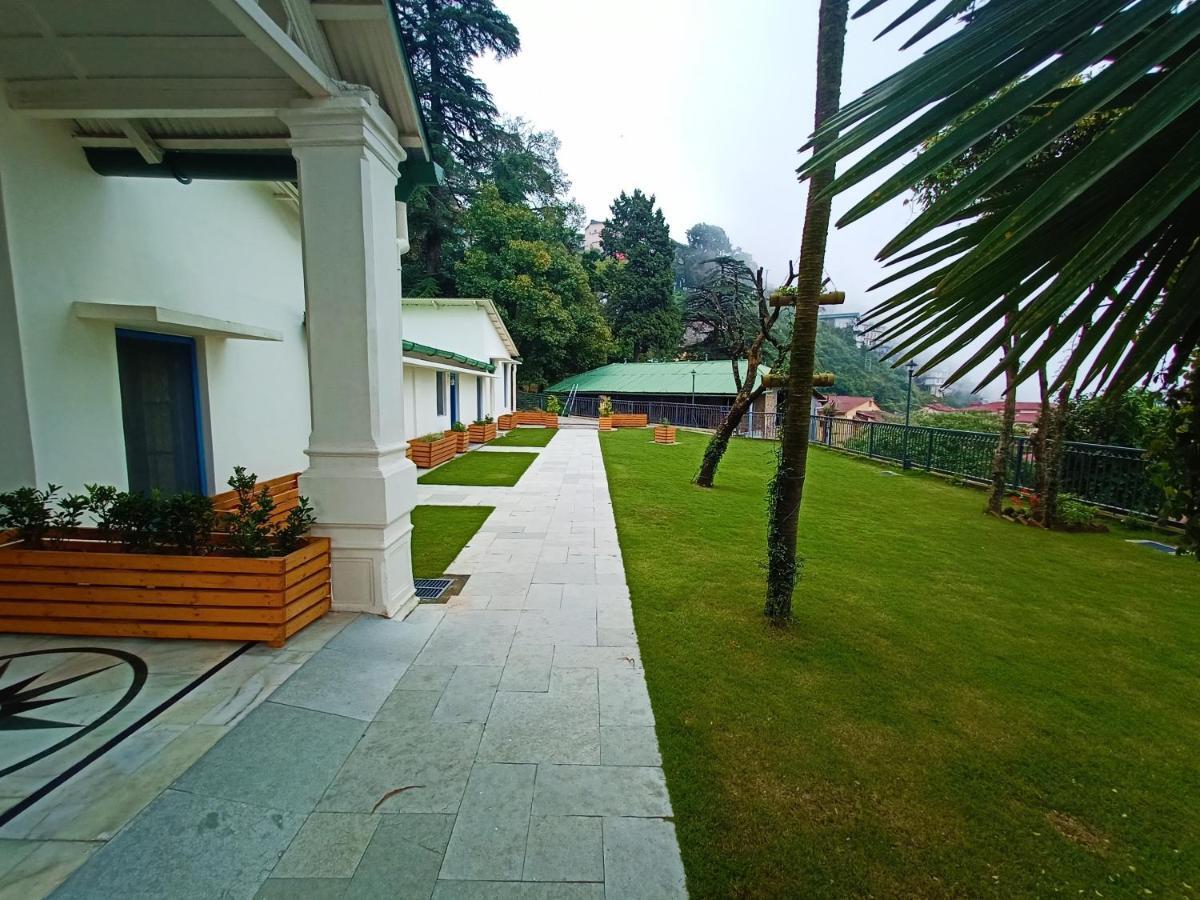 Hotel Pine Retreat Mallroad Mussoorie Exterior foto