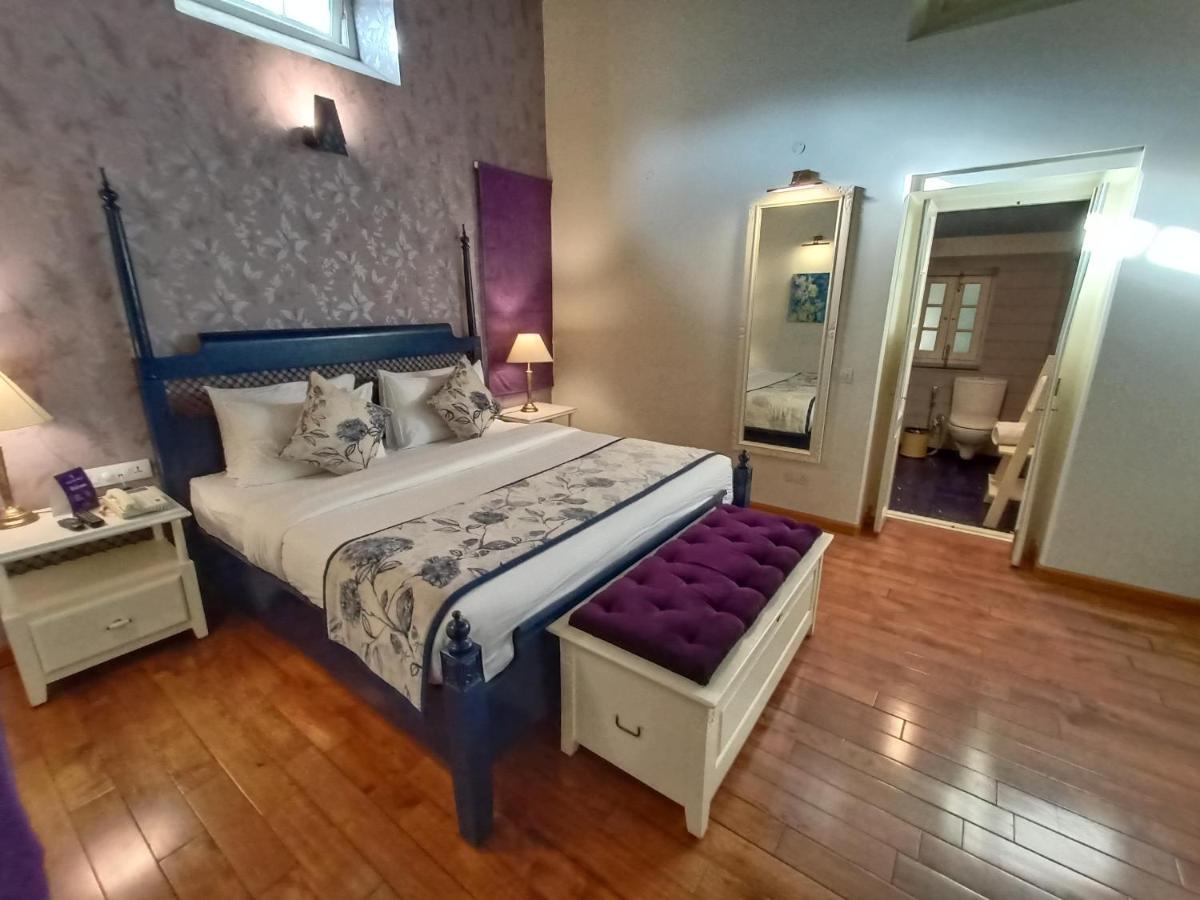 Hotel Pine Retreat Mallroad Mussoorie Exterior foto